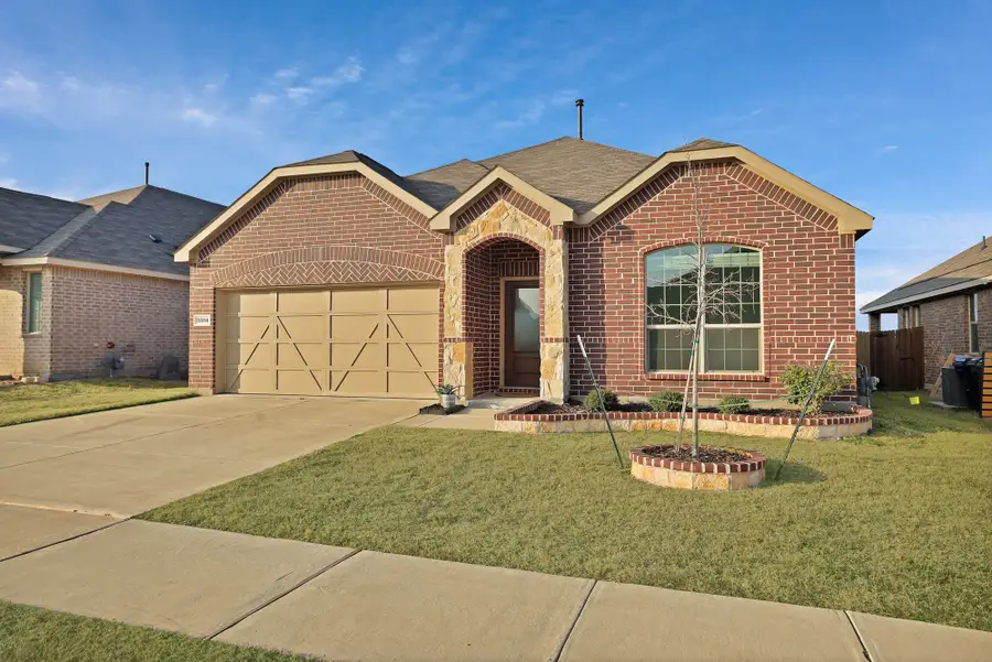 3204 Renaissance Drive, Denton, TX 76207 - #3