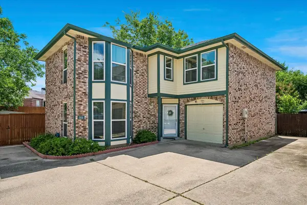 301 Stoneledge, Irving, TX 75063