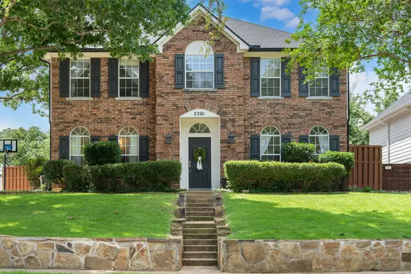 3201 Shady Glen Drive, Grapevine, TX 76051