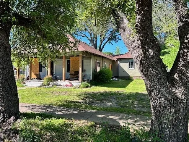 207 E Elmo Street, Kaufman, TX 75142 - #2