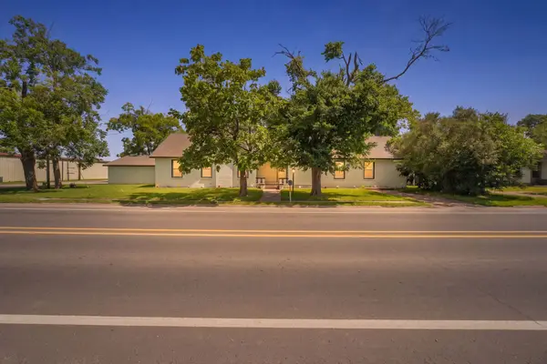 1050 W Dallas Avenue, Cooper, TX 75432