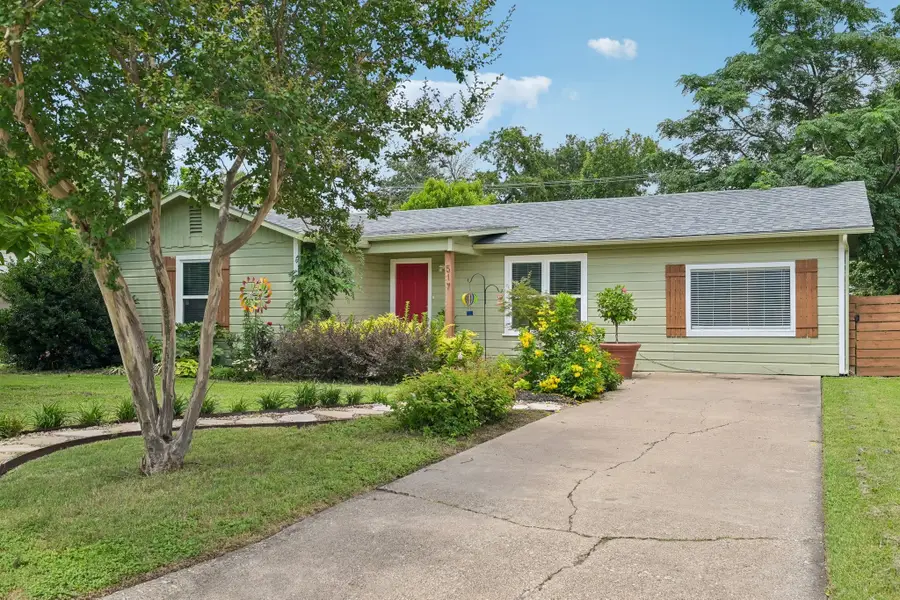 517 Norwood Drive, Hurst, TX 76053 - #3