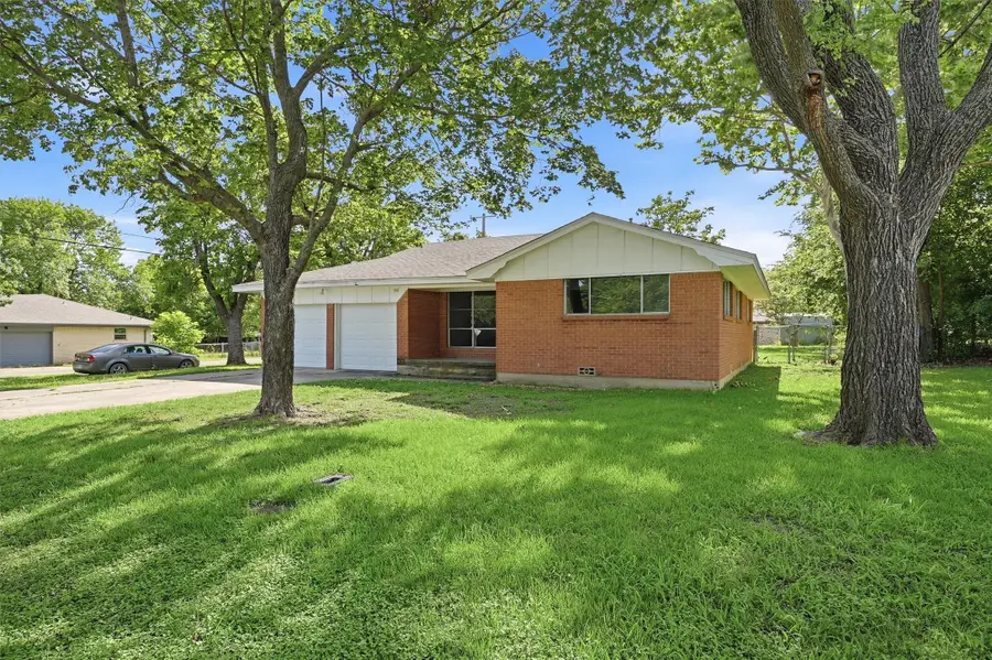 901 Maple Street, Howe, TX 75459 - #3