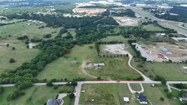 3301 N County Road 810, Alvarado, TX 76009