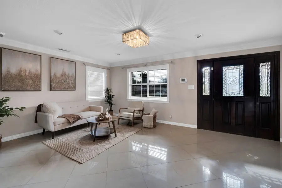 1213 N Macarthur Boulevard, Irving, TX 75061 - #2