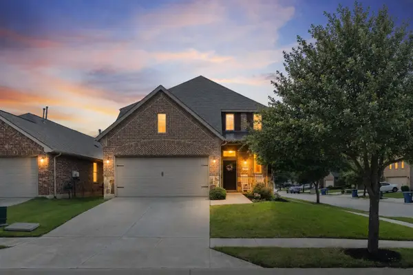 800 Kirby Drive, Lantana, TX 76226
