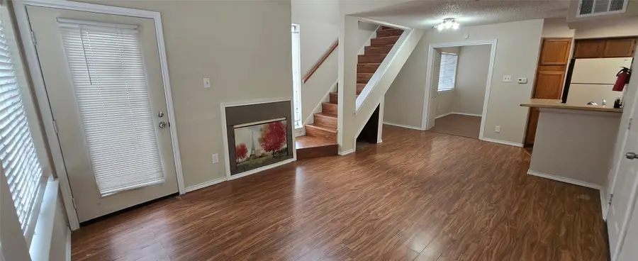 9805 Walnut Street #204, Dallas, TX 75243 - #2