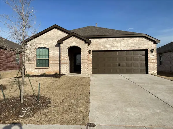 2100 Yarbrough Drive, Anna, TX 75409