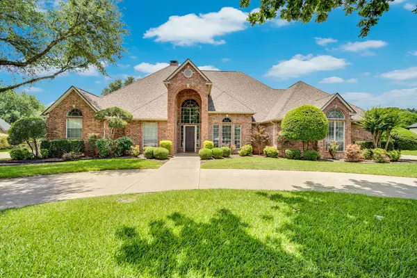 133 Spring Grove Drive, Waxahachie, TX 75165