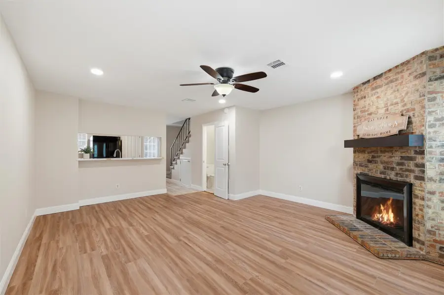112 Churchill Lane, Euless, TX 76039 - #3