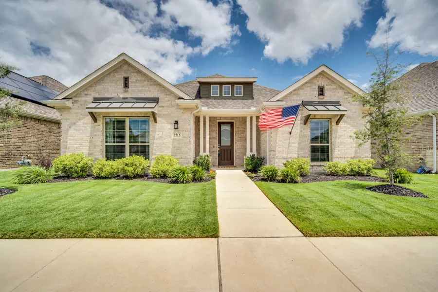2212 Vista Way, Waxahachie, TX 75165 - #2