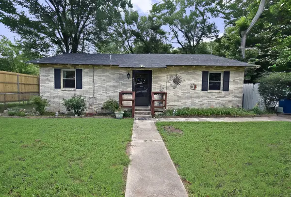 411 N Winnsboro Street, Quitman, TX 75783