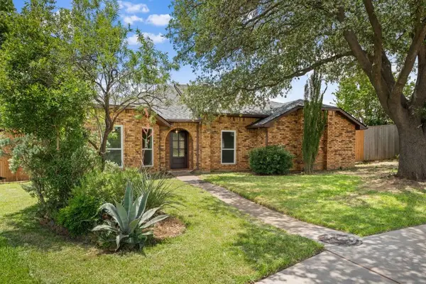 2008 Rochelle Lane, Carrollton, TX 75007