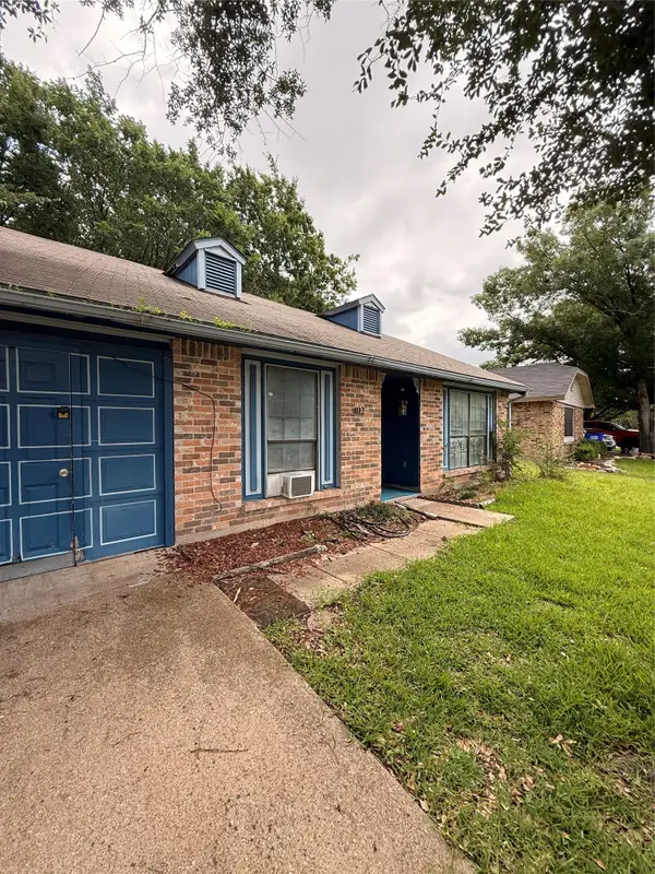 402 Magnolia Drive, Forney, TX 75126