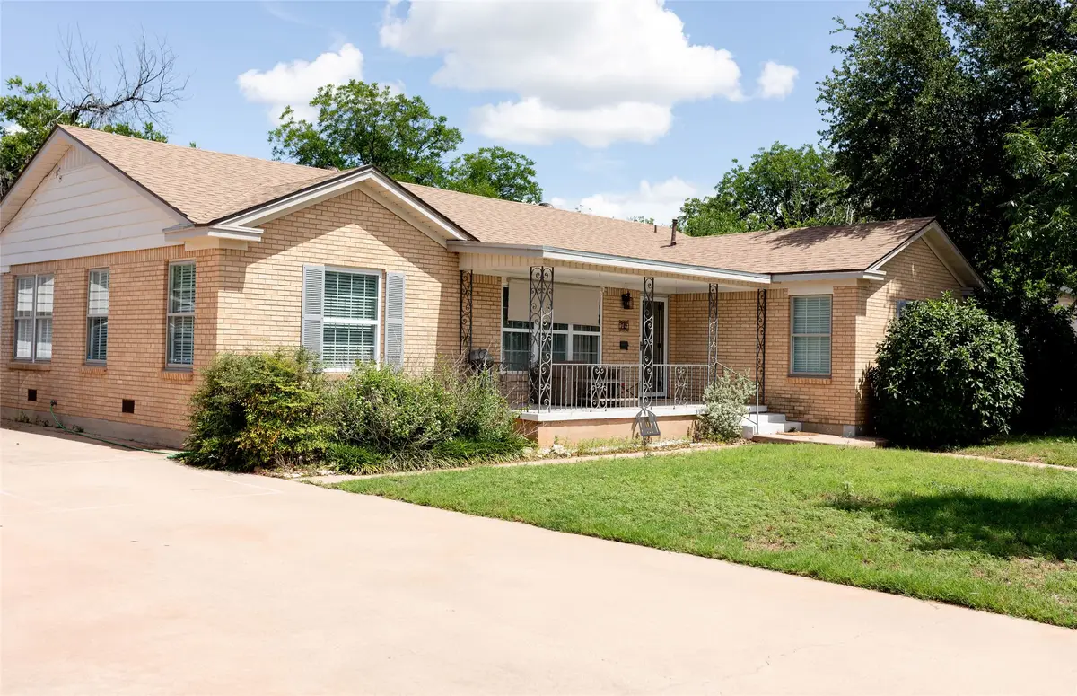 749 S Leggett, Abilene, TX 79605 - #1