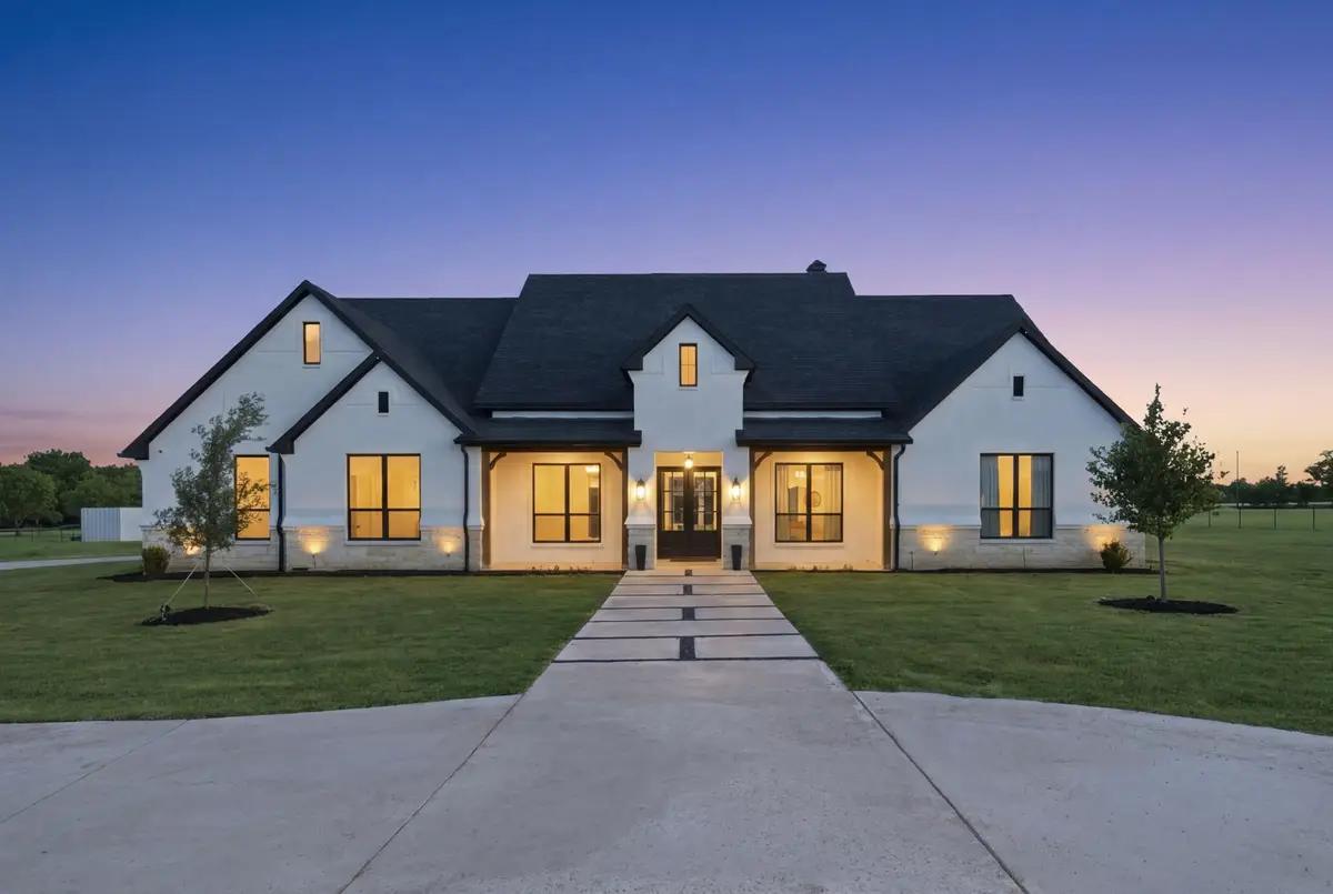 4790 Austin Circle, Sanger, TX 76266 - #1