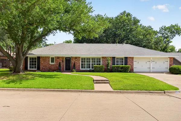 6017 Wonder Drive, Fort Worth, TX 76133