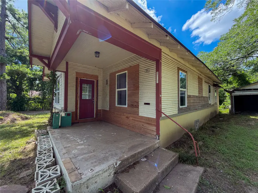 1617 E College Street, Sherman, TX 75090 - #3