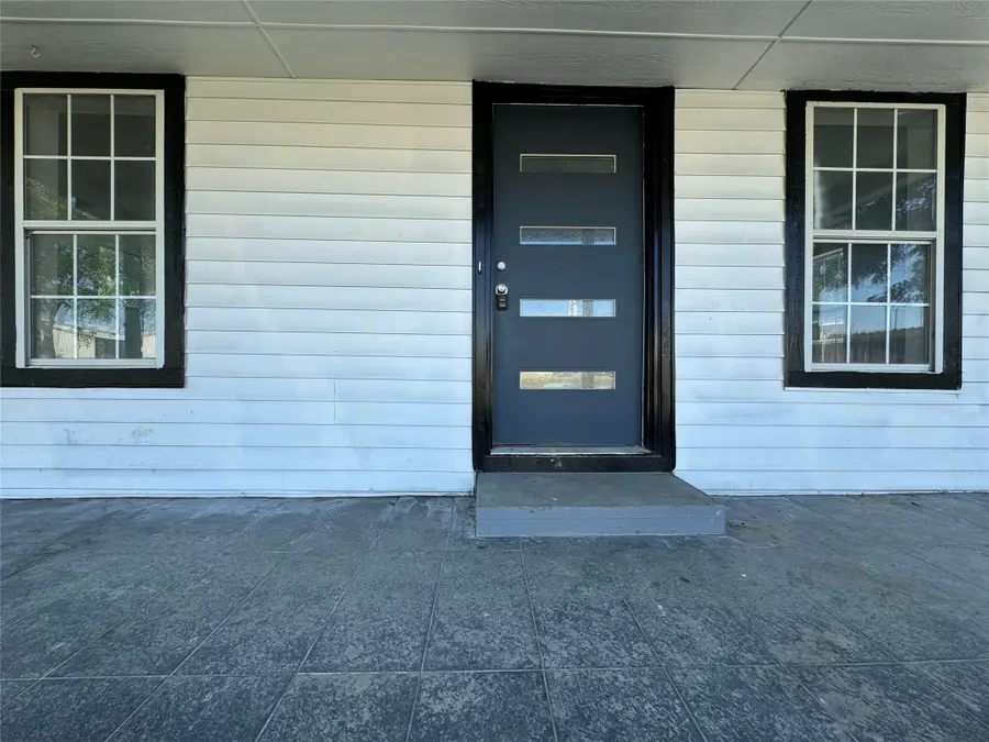 309 S Louisiana Street, Celina, TX 75009 - #2