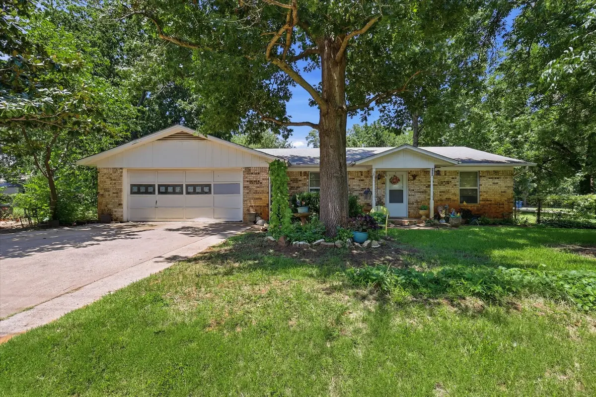 200 W North Street, Aubrey, TX 76227 - #1