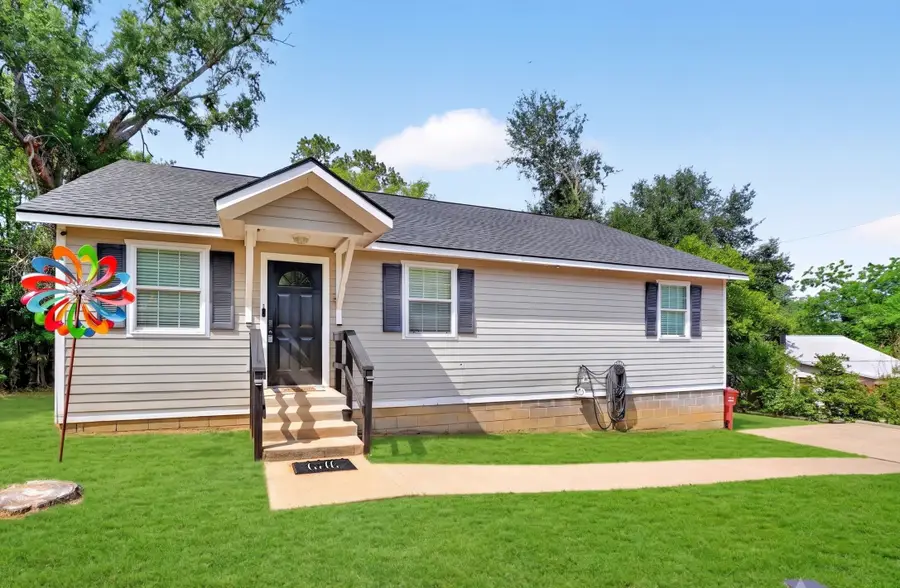 520 E Goshen Street, Canton, TX 75103 - #2