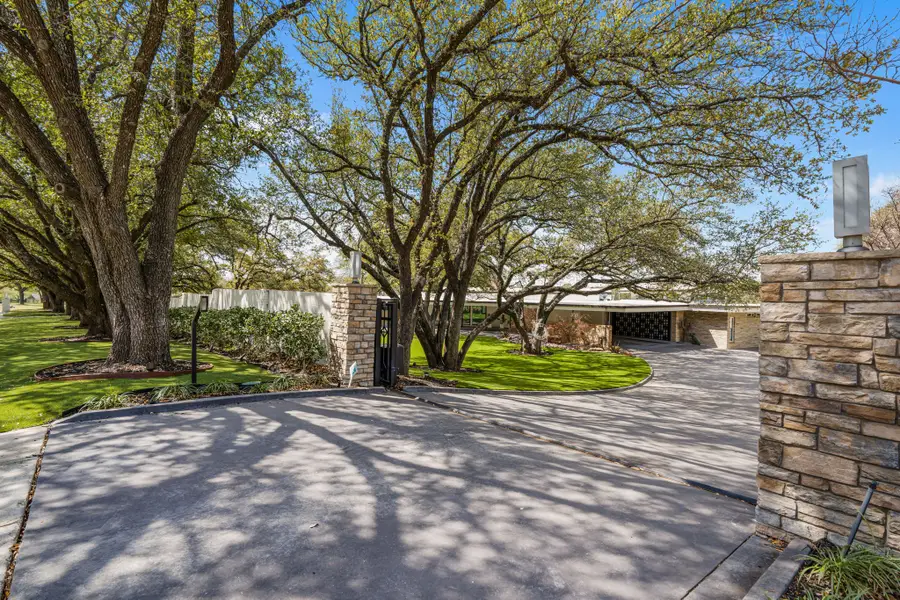 4400 Ridgehaven Road, Fort Worth, TX 76116 - #2