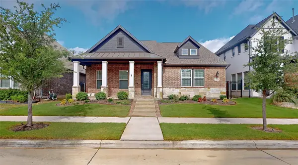 4502 Sapphire Falls Way, Arlington, TX 76005