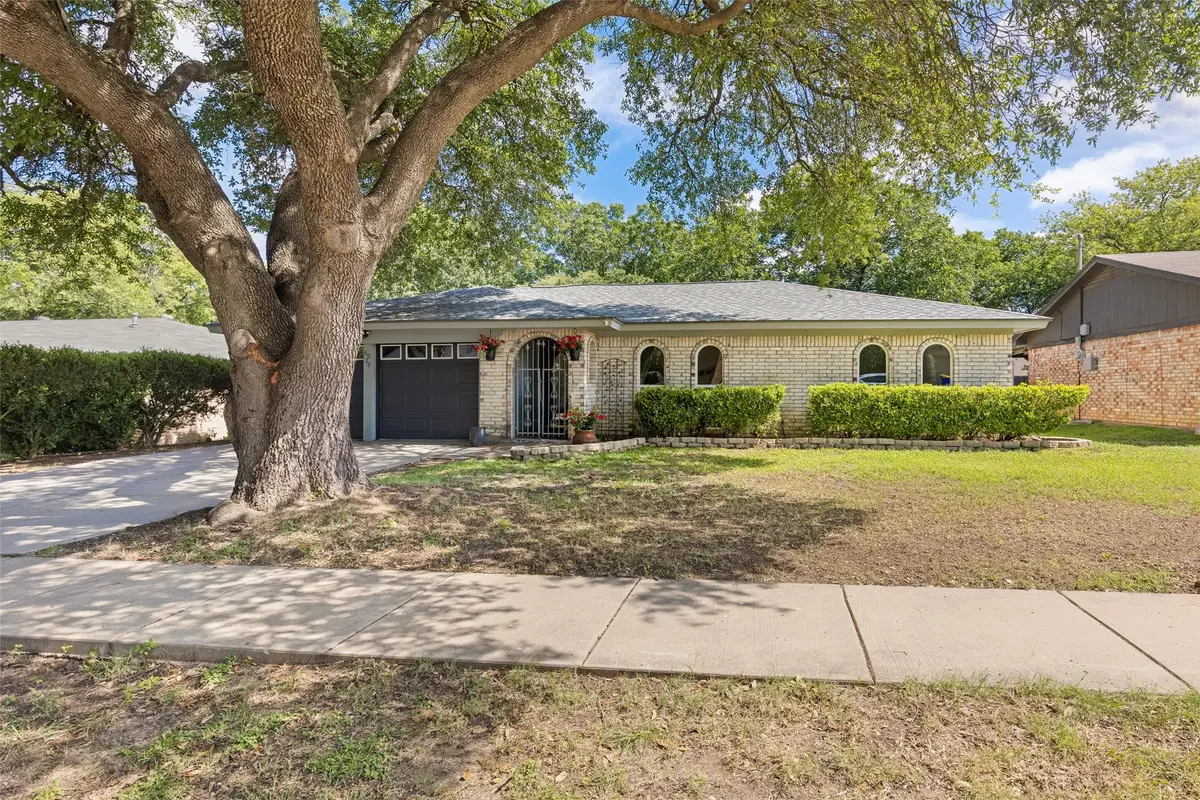6029 Harrison Way, Watauga, TX 76148 - #1