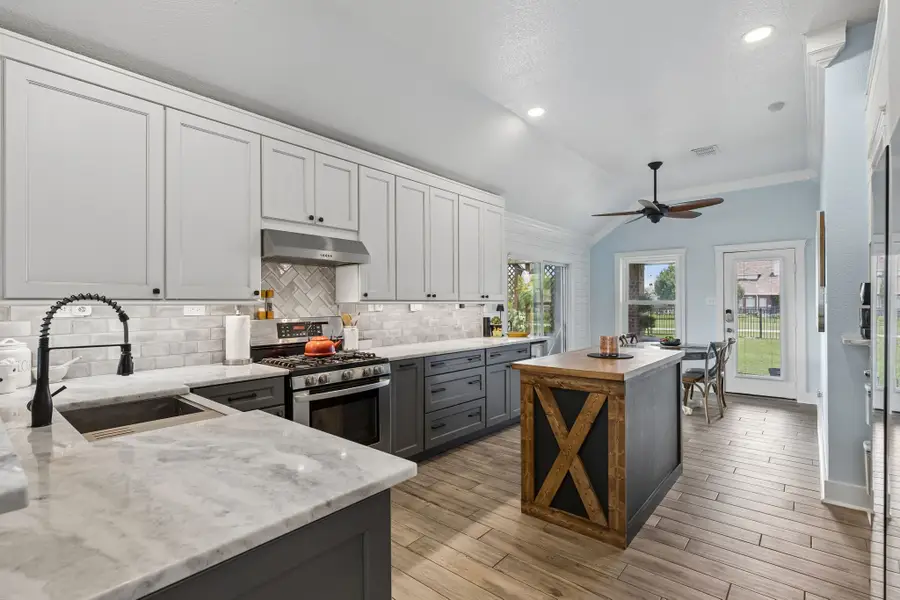 13724 Trail Break Drive, Fort Worth, TX 76052 - #2
