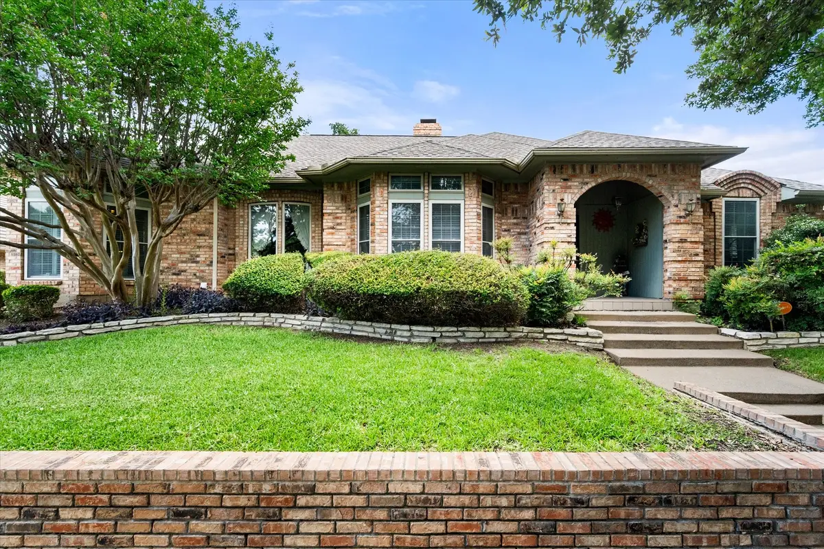 705 Kyle Drive, Arlington, TX 76011 - #1
