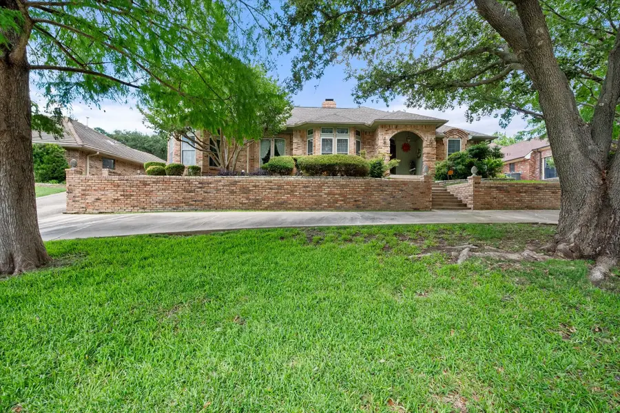 705 Kyle Drive, Arlington, TX 76011 - #2