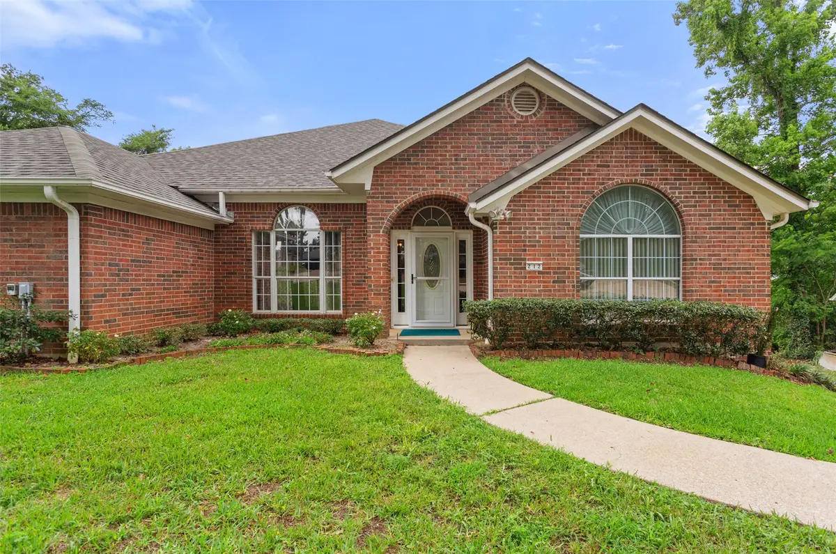 212 E Hideaway Lane, Hideaway, TX 75771 - #1
