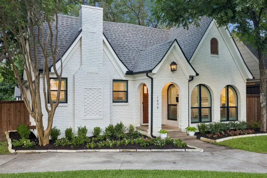 1050 N Windomere Avenue, Dallas, TX 75208 - #2