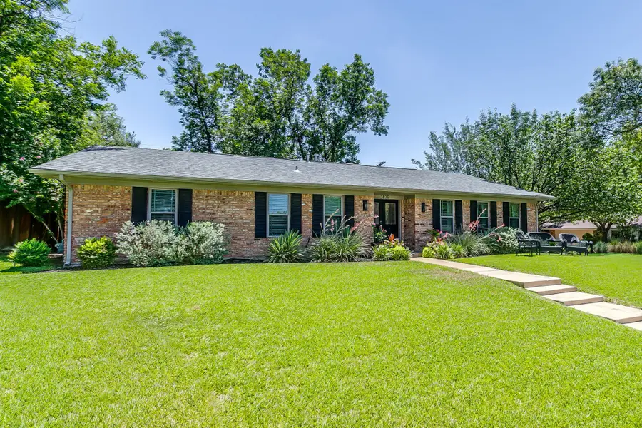 3825 Twilight Drive S, Benbrook, TX 76116 - #3