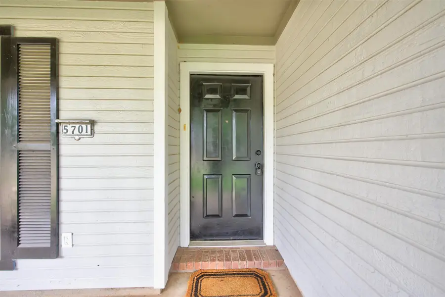 5701 Hollyhock Lane, Bossier City, LA 71112 - #2