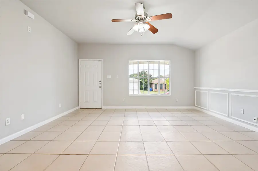 511 Hollyberry Drive, Mansfield, TX 76063 - #2