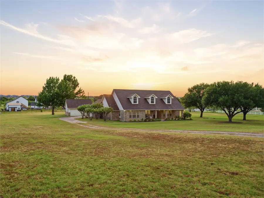 902 W Pioneer Circle, Argyle, TX 76226 - #3