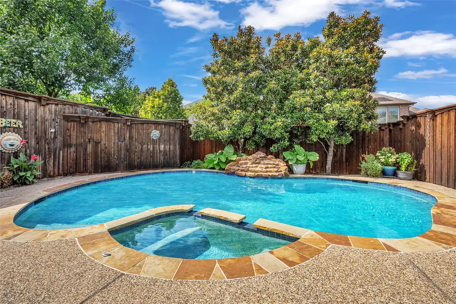 6208 Brownstone Drive, McKinney, TX 75070 - #2