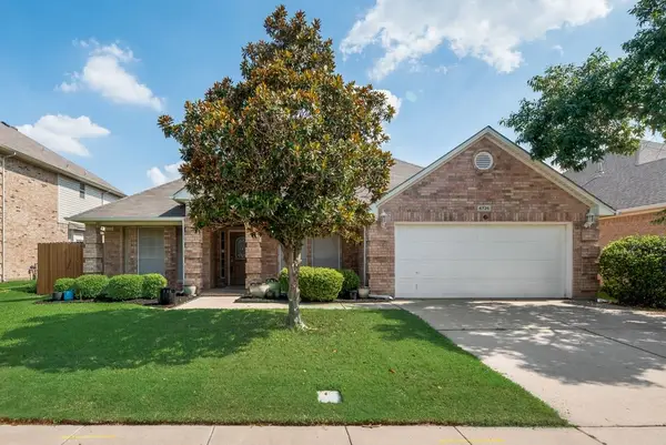 4736 Emerald Trace Way, Fort Worth, TX 76244