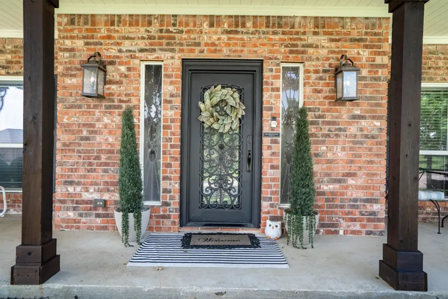 709 Bent Tree Court, Hurst, TX 76054 - #3