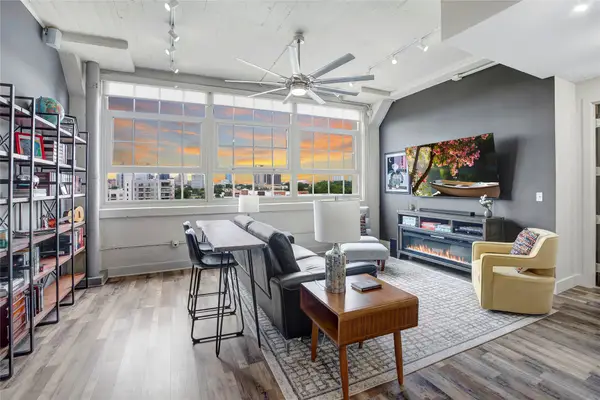 2600 W 7th Street #2454, Fort Worth, TX 76107