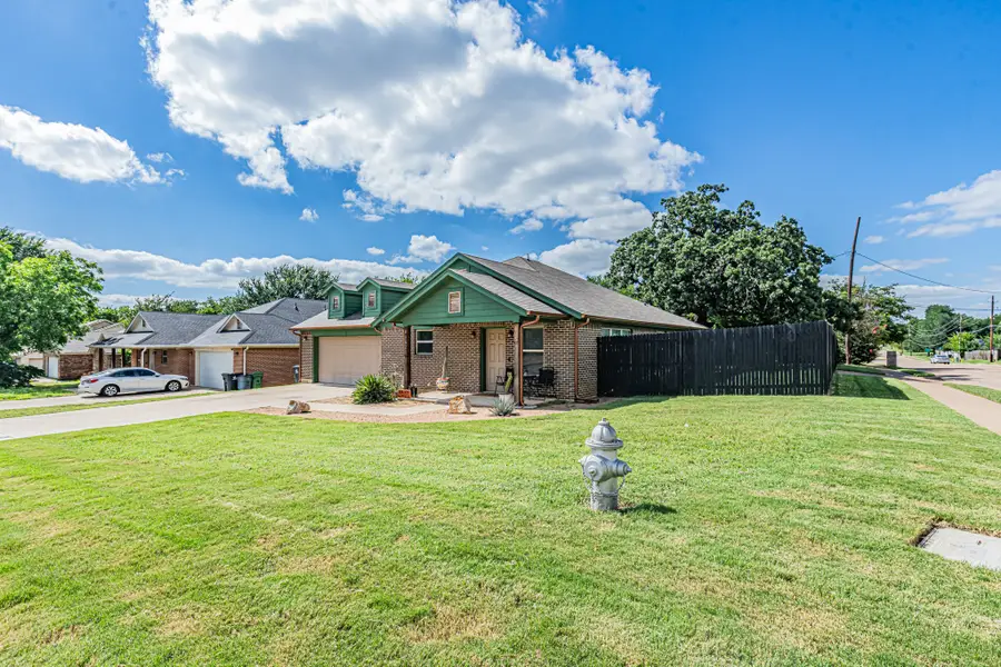 4362 Green Acres Circle, Arlington, TX 76017 - #2
