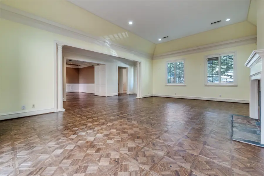 34 Stonecourt Circle, Dallas, TX 75225 - #2