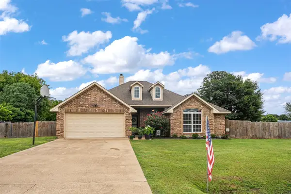 118 Janice Lane, Mabank, TX 75156