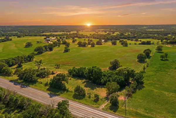 5615 N Farm To Market 51, Weatherford, TX 76085