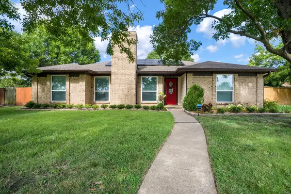 852 Bronco Lane, Plano, TX 75023