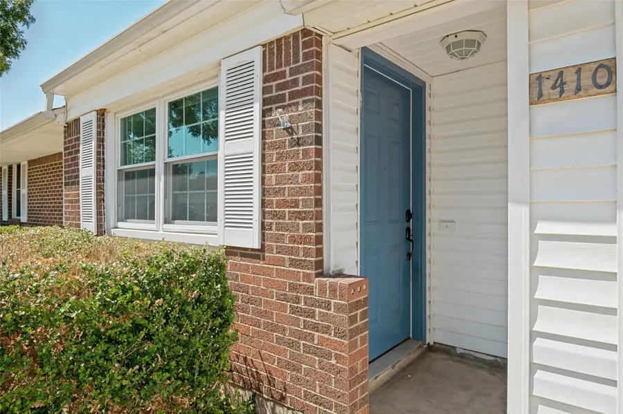 1410 Carswell Terrace, Arlington, TX 76010 - #2