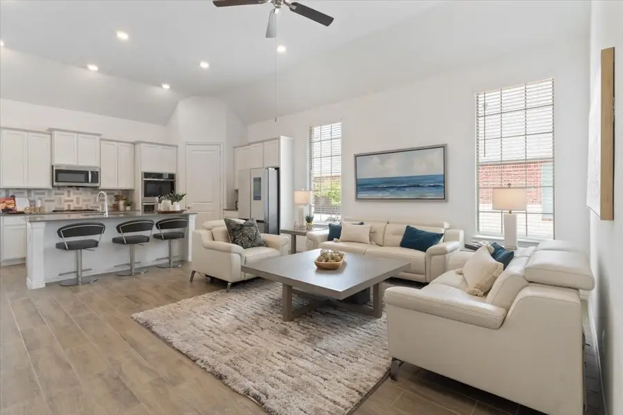 4619 Magnolia Park Drive, Arlington, TX 76005 - #2