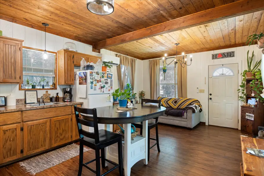 1230 W Hyman Street, Stephenville, TX 76401 - #2