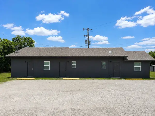 257 Linda Lee Loop, Whitney, TX 76692